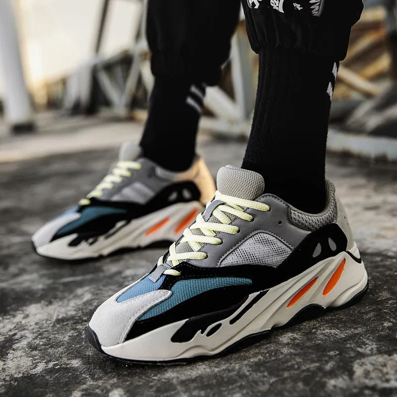 2021 Latest Design Original Quality Yeezy 700 Style Men Casual Shoes Sports Shoes