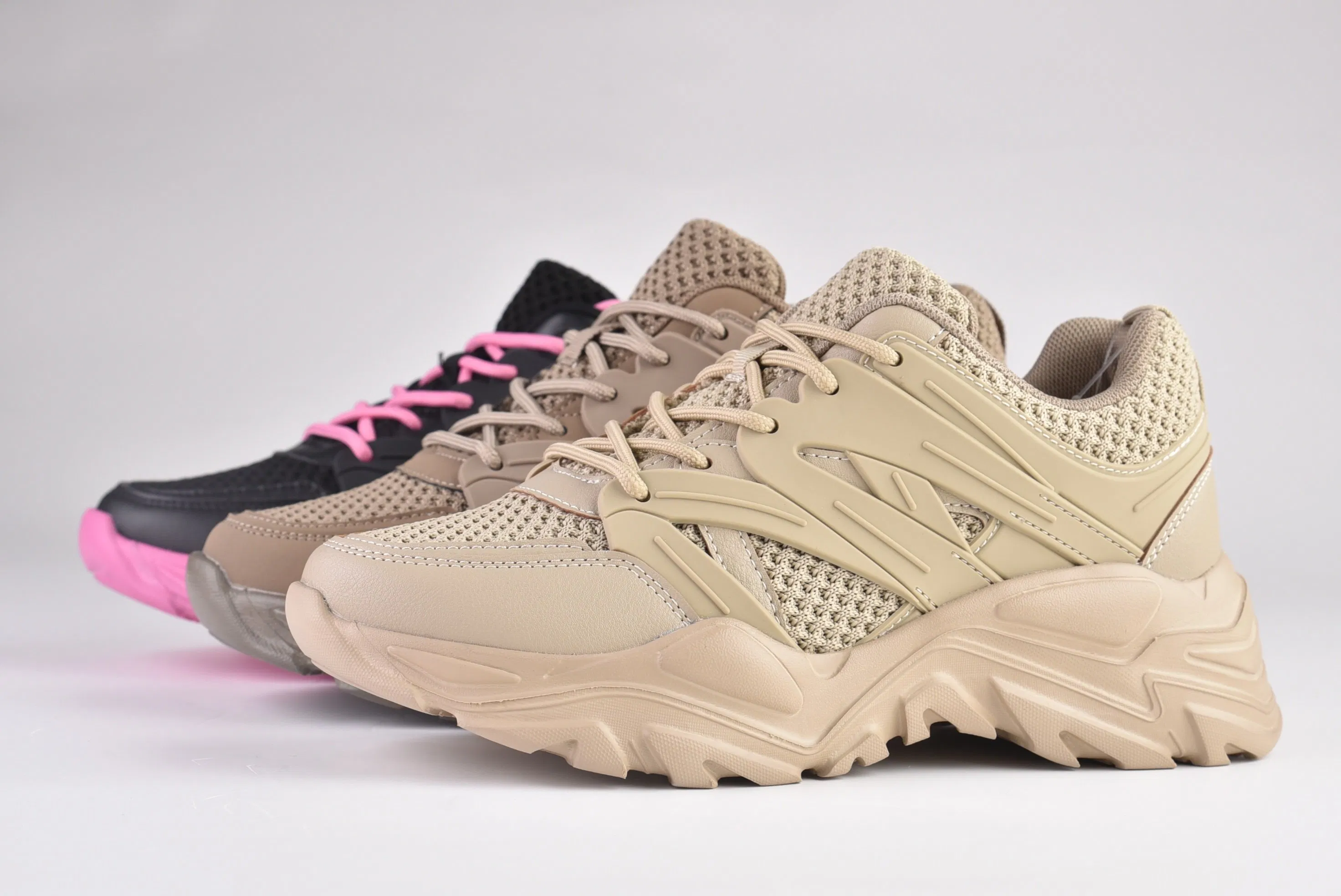 2021new Arrivals Latest Design Casual Sports Tennis Shoes Stylish Height Increasing Women′ S Fashion Sneakers