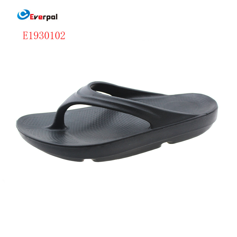 Why Should You Choose the Recovery Thong Sandal for Ultimate Foot Comfort?
