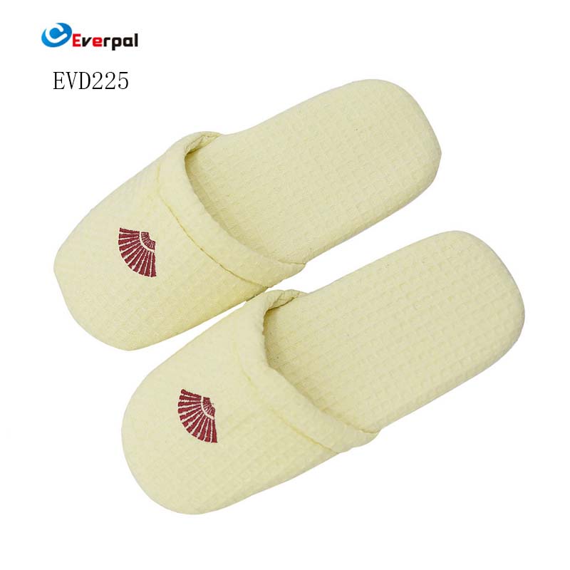 Why Are Hotel Slippers Becoming the Next Big Trend in Hospitality Comfort?