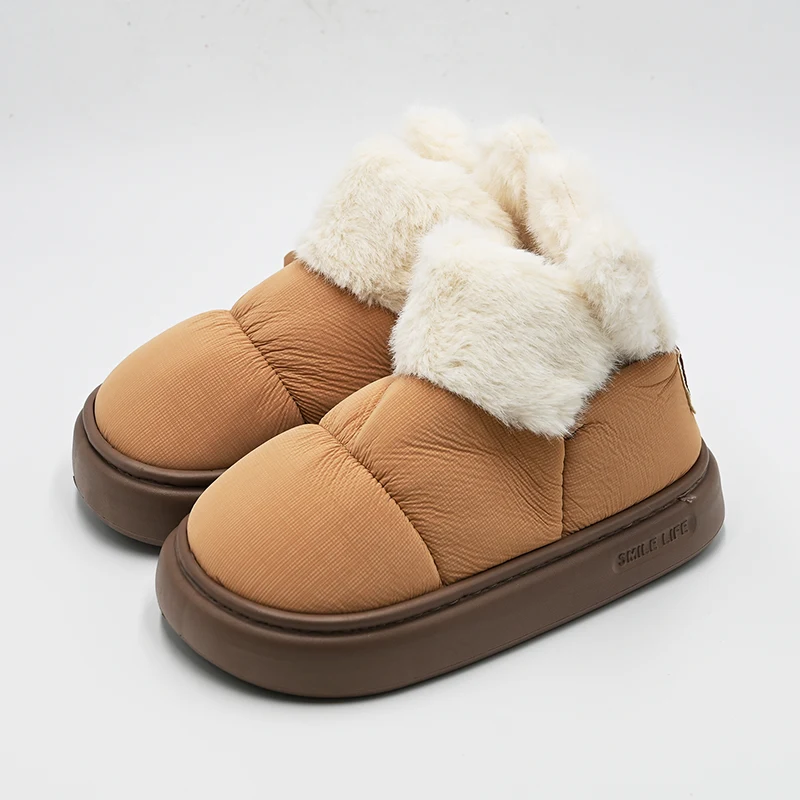 Where to Buy Snow Boots That Really Keep You Warm This Winter