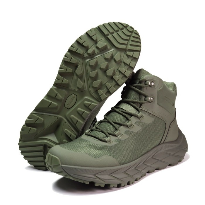 Which Hiking Footwear Best Suits Your Outdoor Adventures?