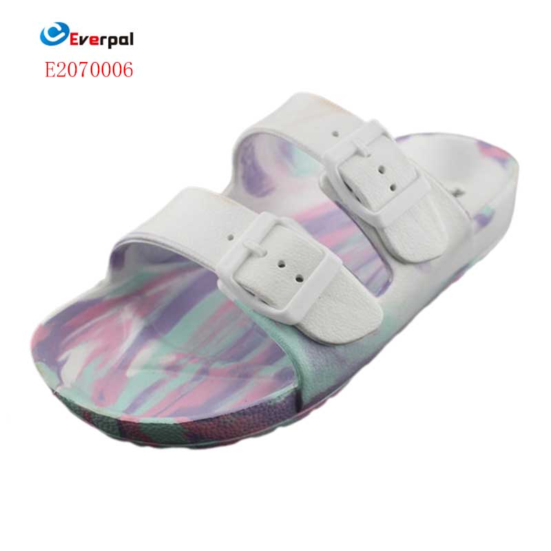 Do Camouflage Slide Sandals Provide Enough Arch Support for Growing Teenage Feet