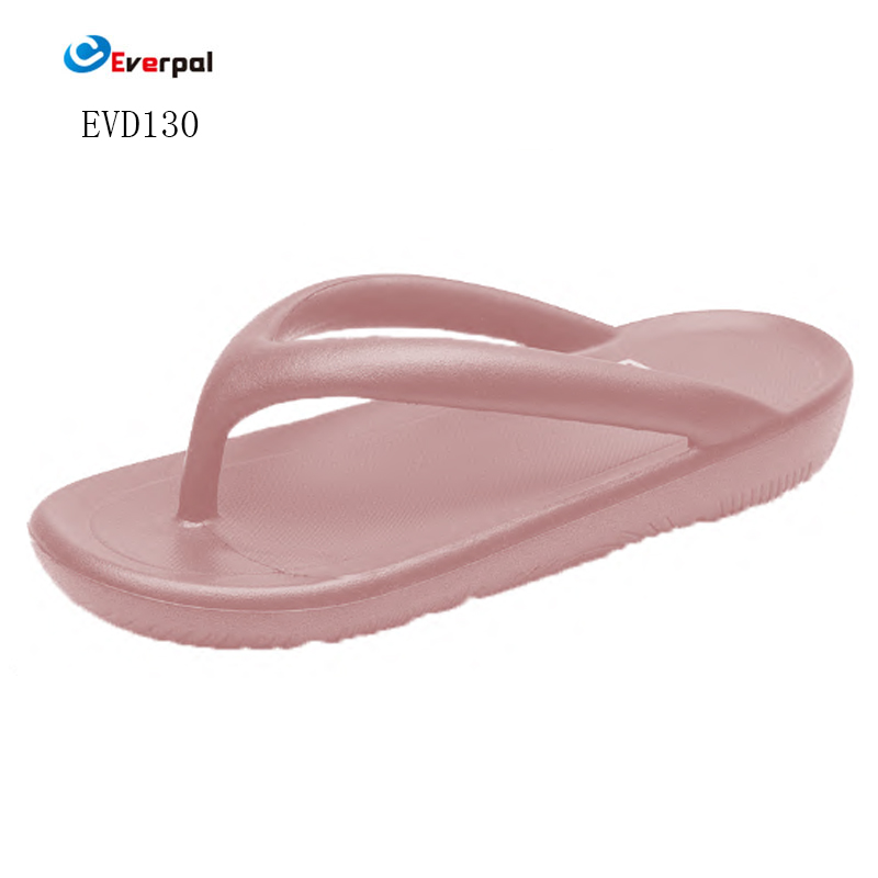 How Does the Soft Footbed Provide Cloud-Like Comfort in Women's Flip Flops Slippers?