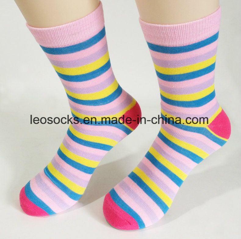 Fashion Custom Cotton Women Happy Socks with High Quality