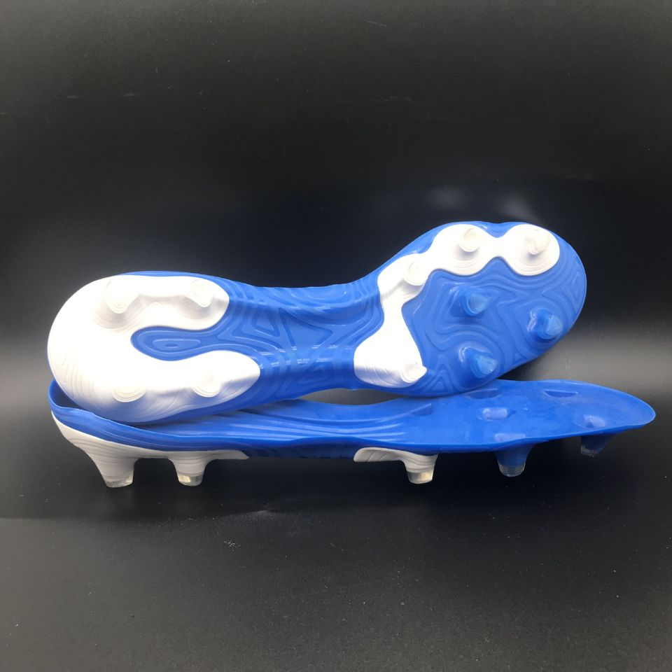 Fashionable New Wear Resistant TPU Football Shoes Soles