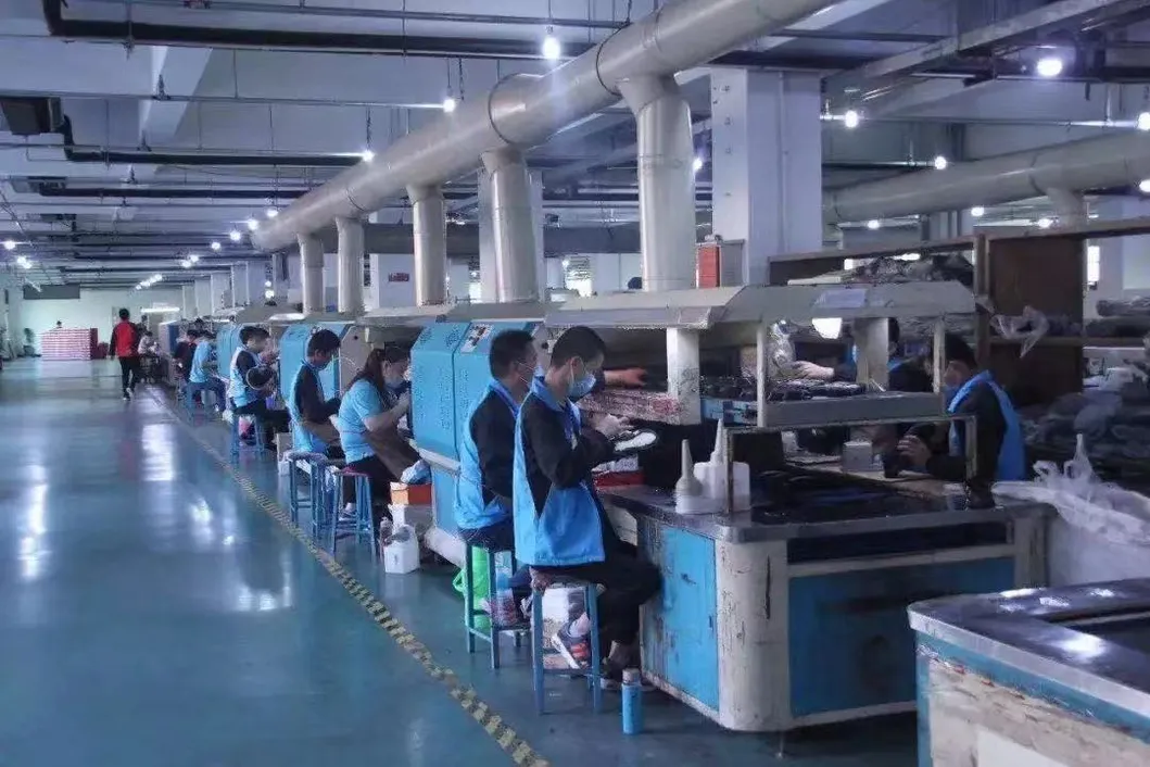 Girls Pink Color Sandals Clog Shoes with EVA Materious