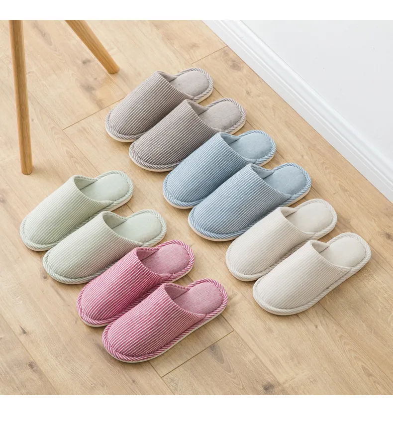 Hellosport Wholesale Couple Comfortable EVA Non-Slip Candy Color Slippers Men Drag Sandals Custom