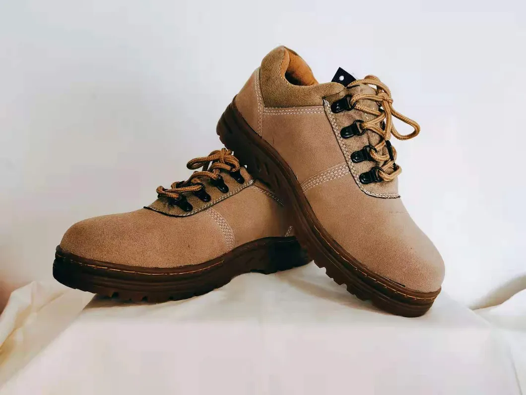 High Top Steel Ladle Head Anti Smashing Yellow Ox Tendon Bottom Safety Labor Protection Shoes