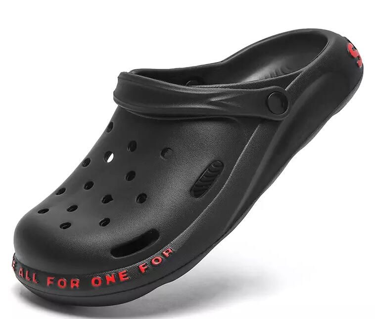 Hotsale Cheap Kid Sandals Woman′s Slippers Men EVA Sandals Croc Clogs Shoes