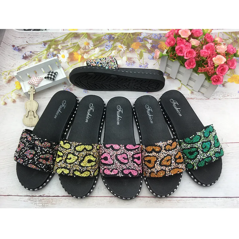 Middle East 2022 Women Slippers Hot-Selling Diamond Pretty Ladies Shoes