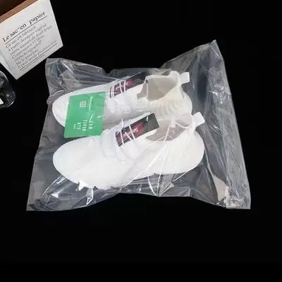 New Design Breathable Sneaker Man Sport Shoes with Fly Knit Material