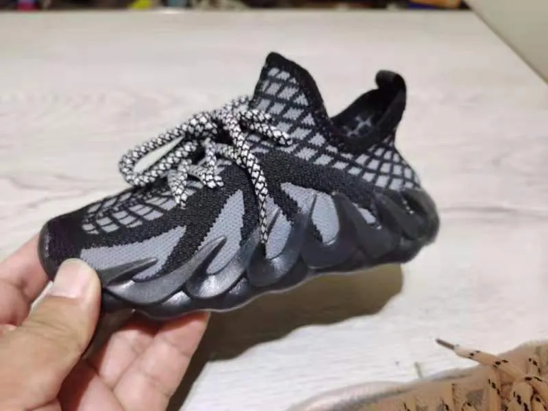New Fashion Nice Style Children Breathable Sport Shoes Running High Quality Stock Shoes