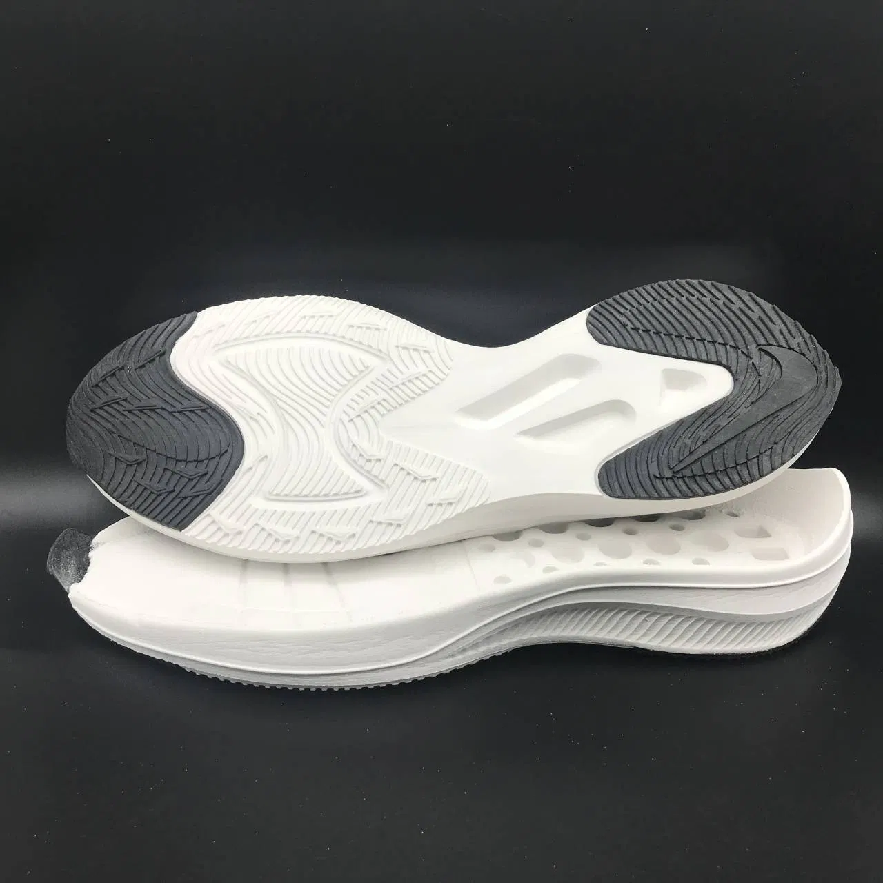 New Waterproof and Wear-Resistant EVA+TPR Sport Shoe Sole-Xt- 1909