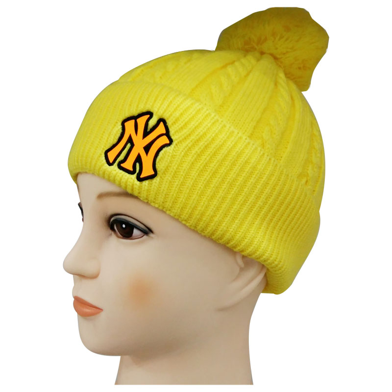 POM POM Winter Toque in Nice Color NTD1616