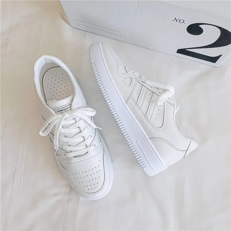 Sneaker Manufacturer Latest Sport Breathable Leather Made White Flat Sneakers Black Casual Shoes Men and Women