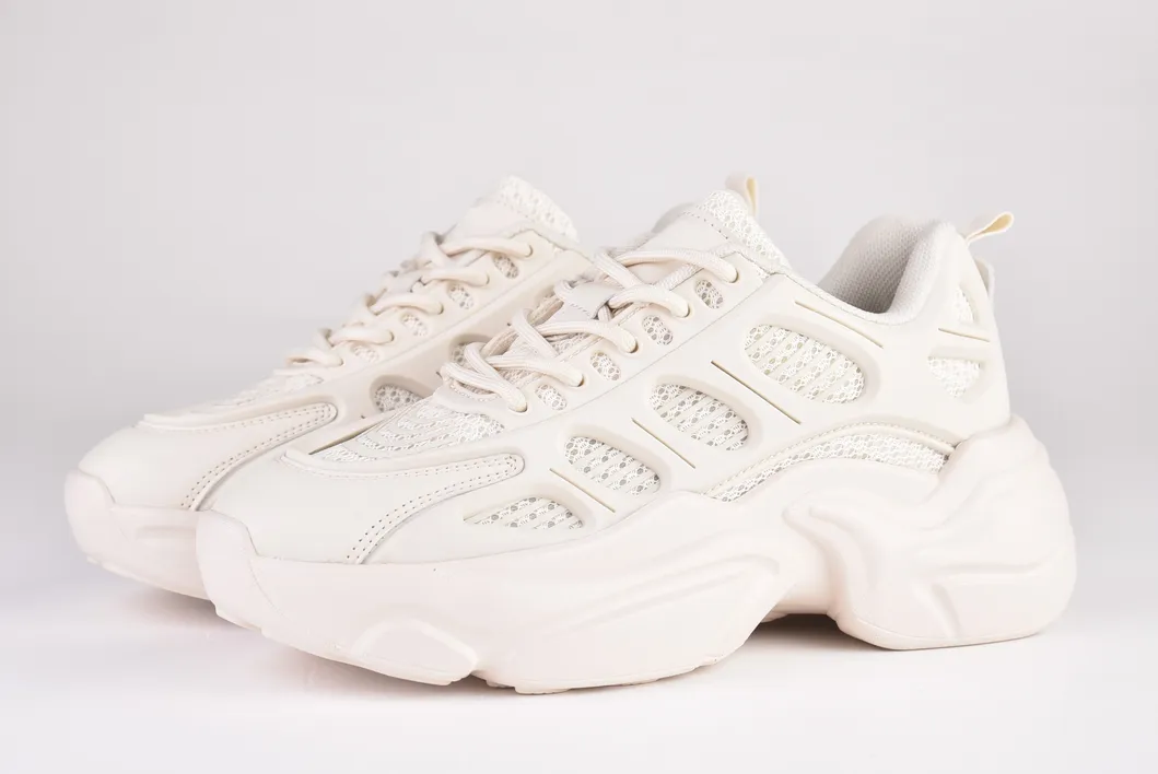 Spring and Summer New Women′s Platform Fashion Casual Walking Shoes EVA Soles