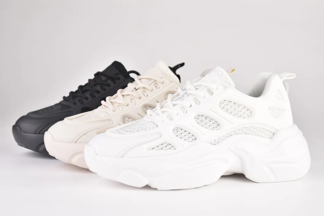 Spring and Summer New Women′s Platform Fashion Casual Walking Shoes EVA Soles
