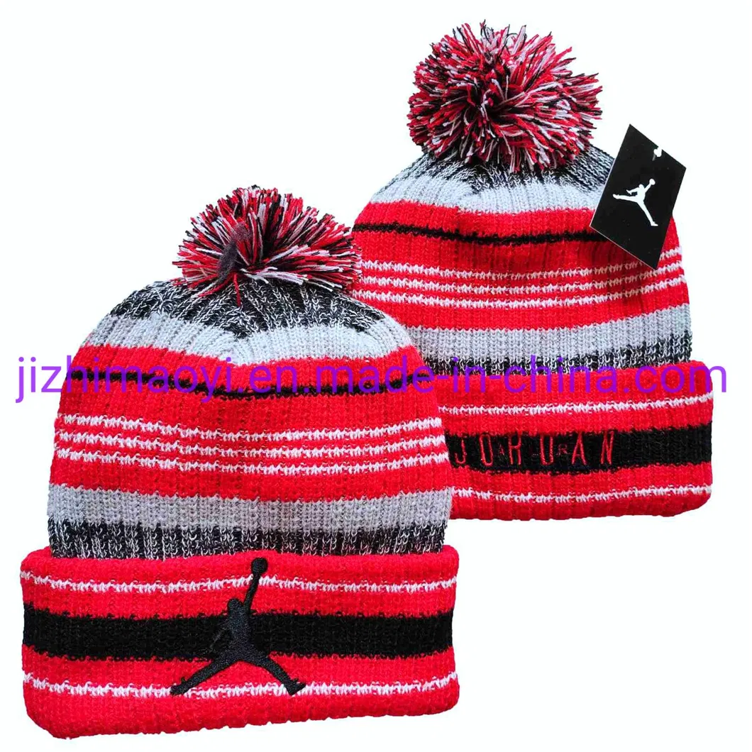 Wholesale Amanzon Best Seller Beanies Hats with POM Women′s Winter Skull Cap Brand Nik-E Sports Wear Cuffed Knit