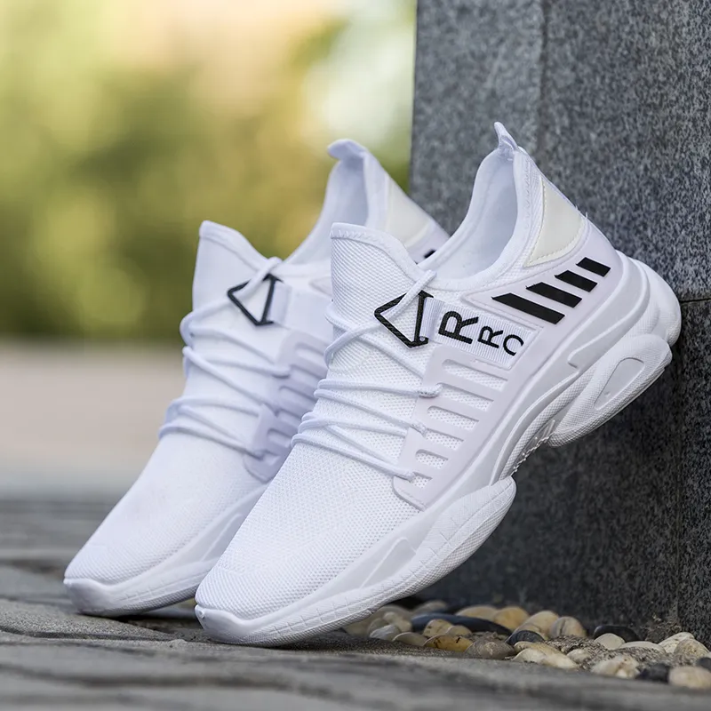 Wholesale Black White Fashion Campus Shoes Sepatu Pria Sneakers Supplier