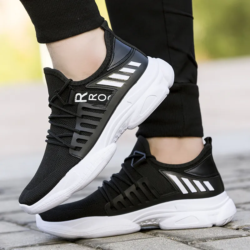 Wholesale Black White Fashion Campus Shoes Sepatu Pria Sneakers Supplier