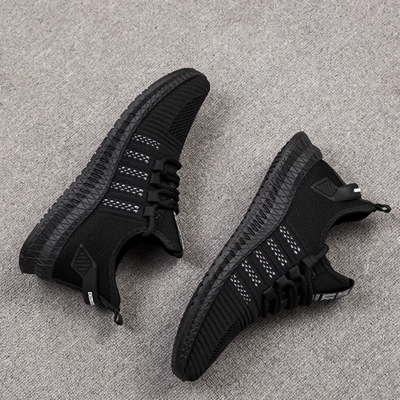 Wholesale High Quality Latest Design Mesh Sports Shoes Casual Running Shoes Men Sneakers