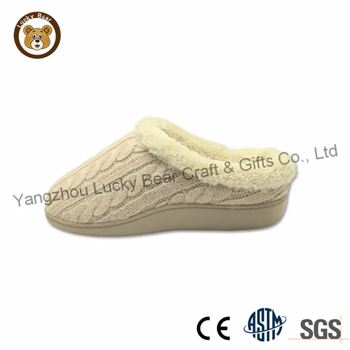 Wholesale Women Fuzzy Knit Indoor Slippers